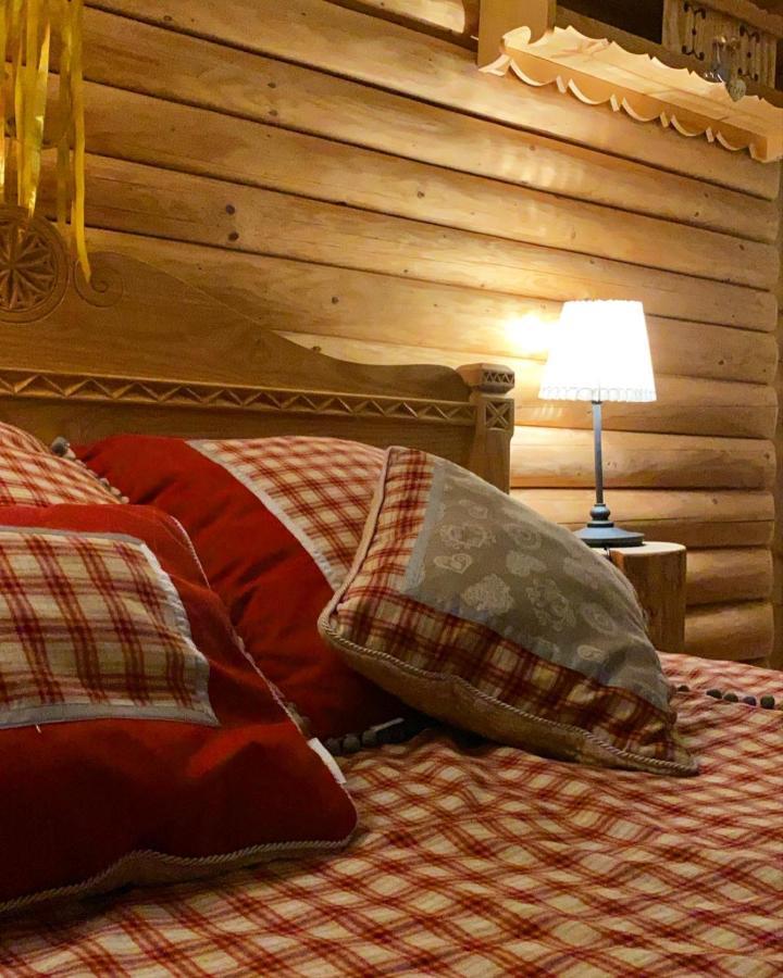 Siumno Izba B&B Brzegi Exteriör bild