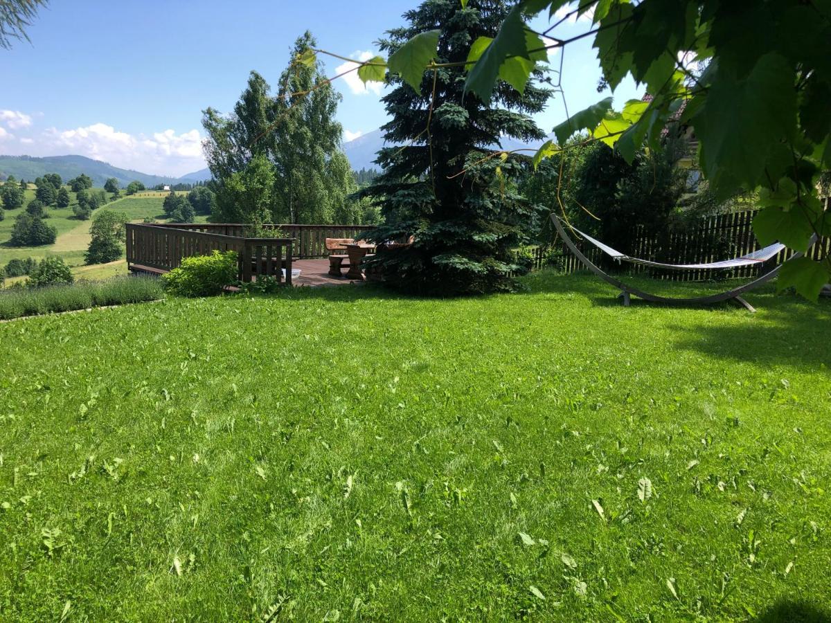 Siumno Izba B&B Brzegi Exteriör bild