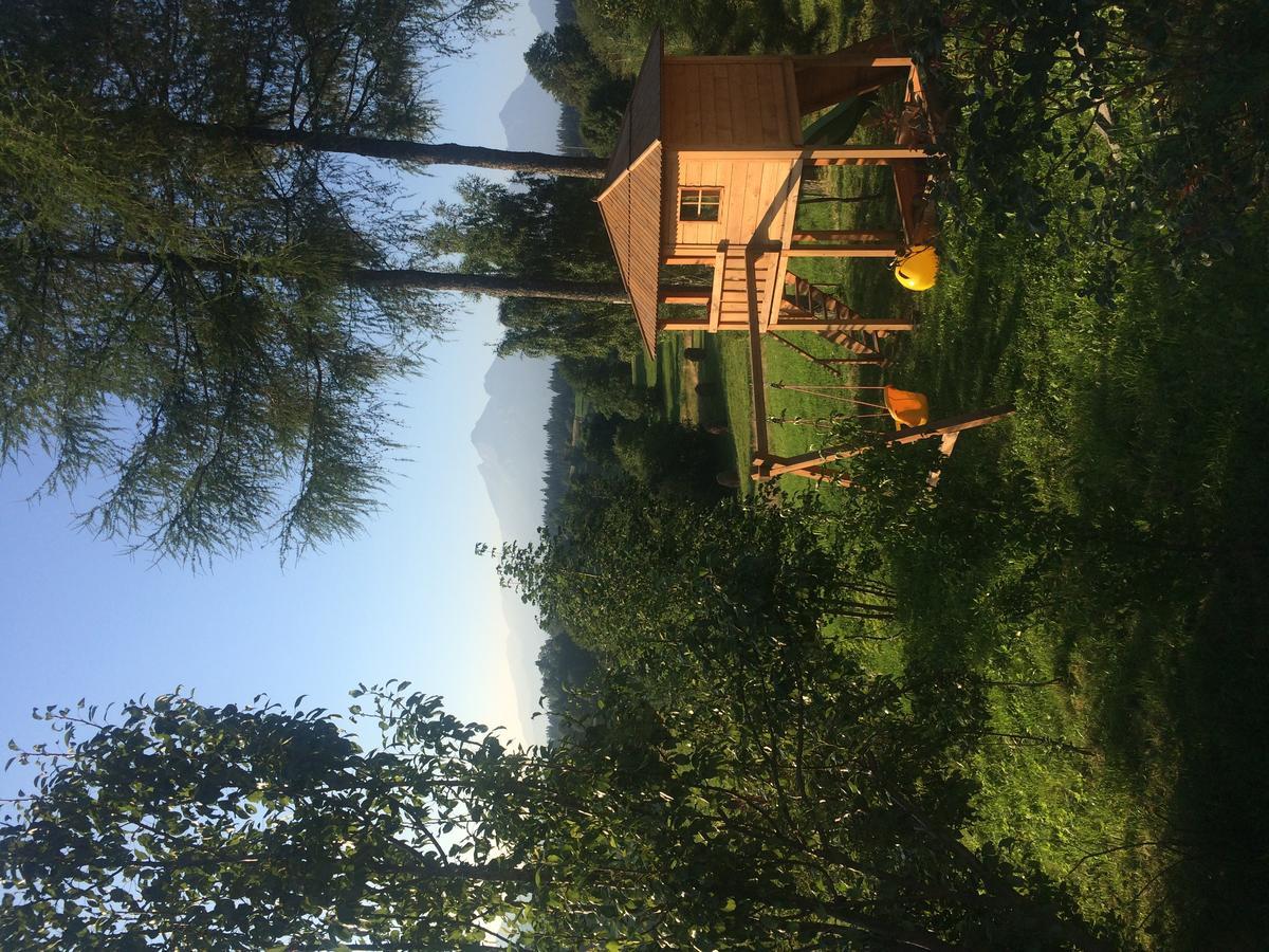 Siumno Izba B&B Brzegi Exteriör bild